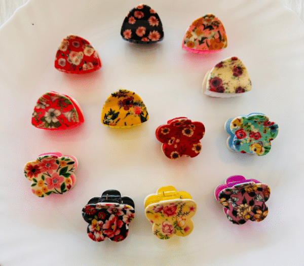 Small flower Rectangle Hair Claw