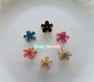 Cute Mini Daisy Hair Claws