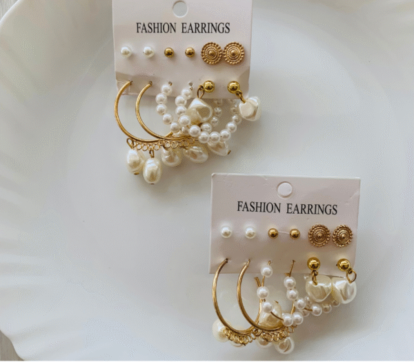 Pearl Design Earrings Card