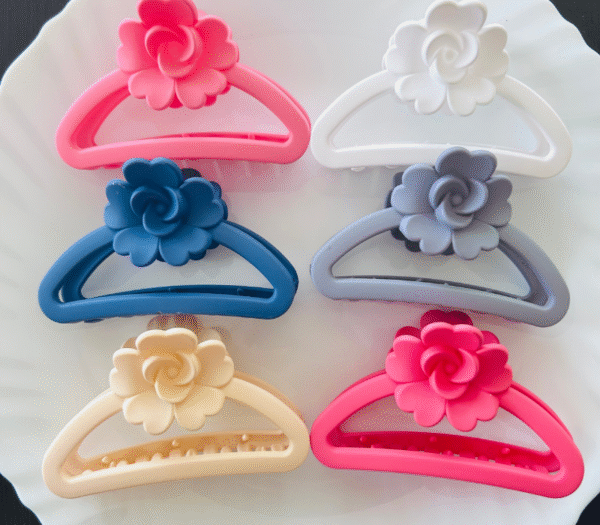 Flower Desinged Hair Clip