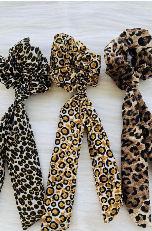 Long Leo Peard Print Hair Ties