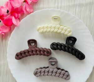 Big Size Twisted Hair Claw
