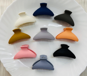 Matte Triangle Claw Clips