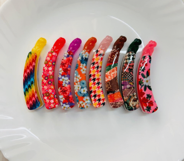 Medium Colorful Banana Clips