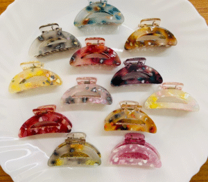 Medium Marble Design Hair Claw