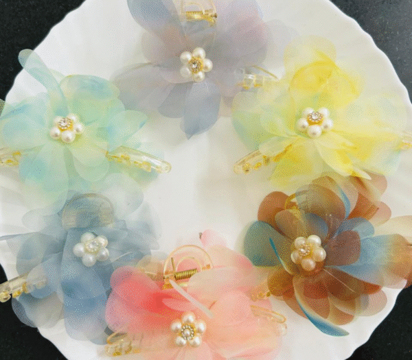 Big Size Multi Petals Hair Claw