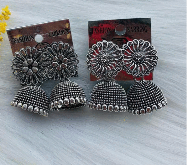 Medium Flower Oxidized Earring
