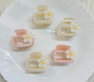 Medium Korean Flower Frame Claw