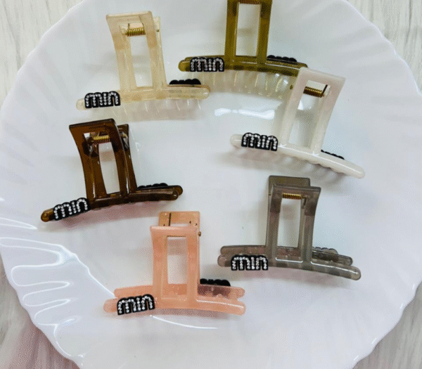 Big Size Korean Letter Print Hair Claw
