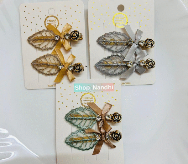 Kids Flower Pin Pair Card