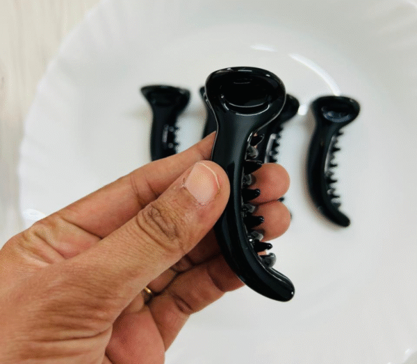 Medium Plain Black Banana Clip