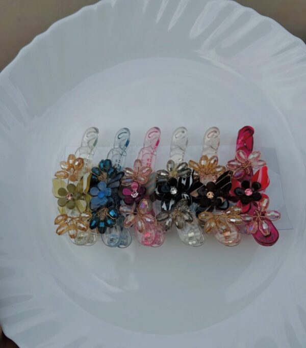 Medium Size Clover Design Korean Banana