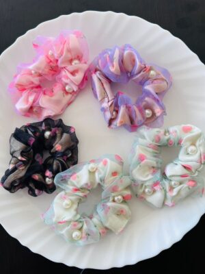 Medium Multi Pearl Organza Hair Band